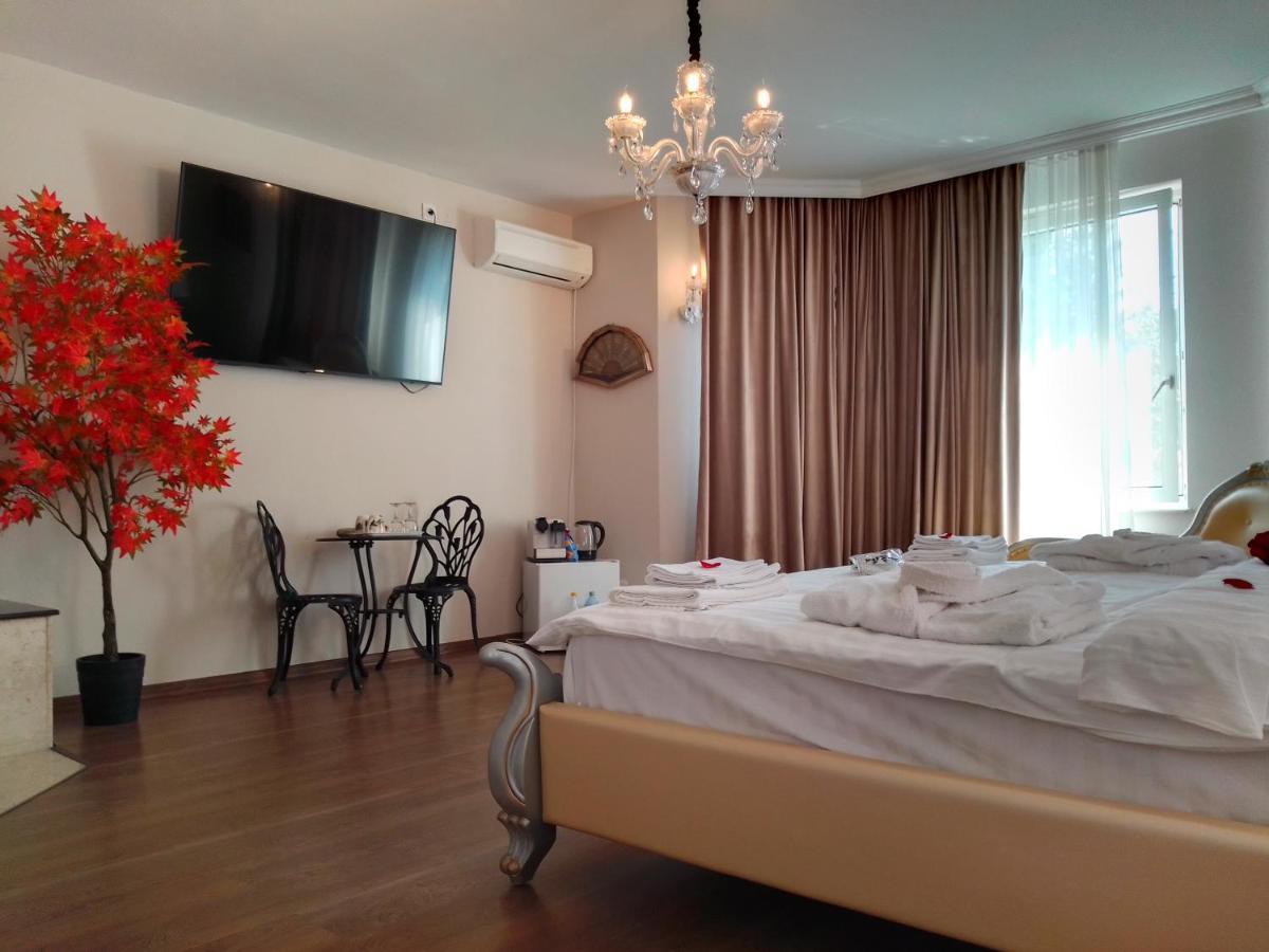 Casa Maria Roses Otel Rîşnov Dış mekan fotoğraf