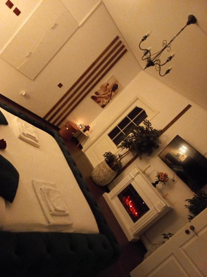 Casa Maria Roses Otel Rîşnov Dış mekan fotoğraf